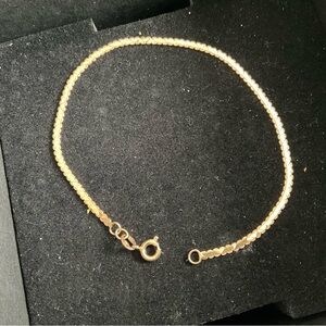 Elegant 10k Solid Gold Bracelet